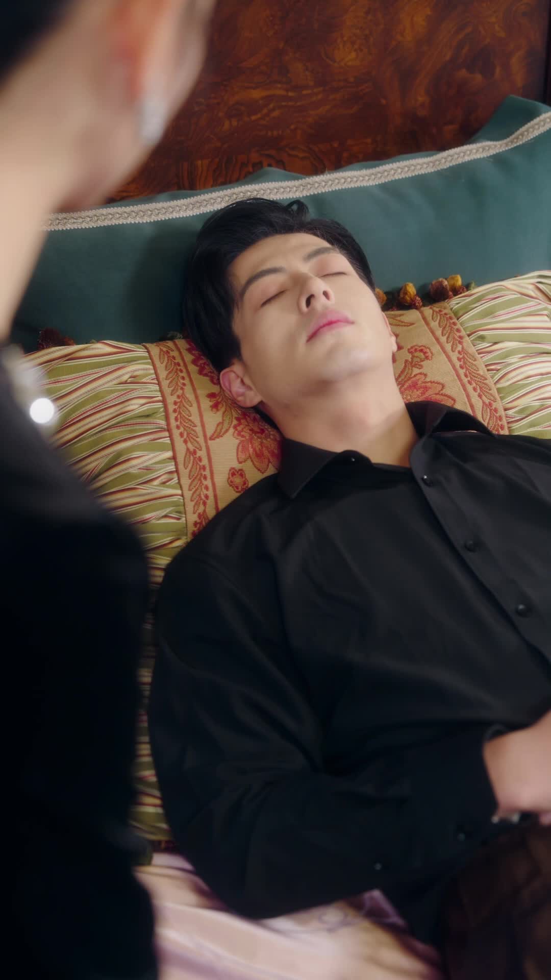 Episode 10 - Raised in Prison, I Married a Dying CEO